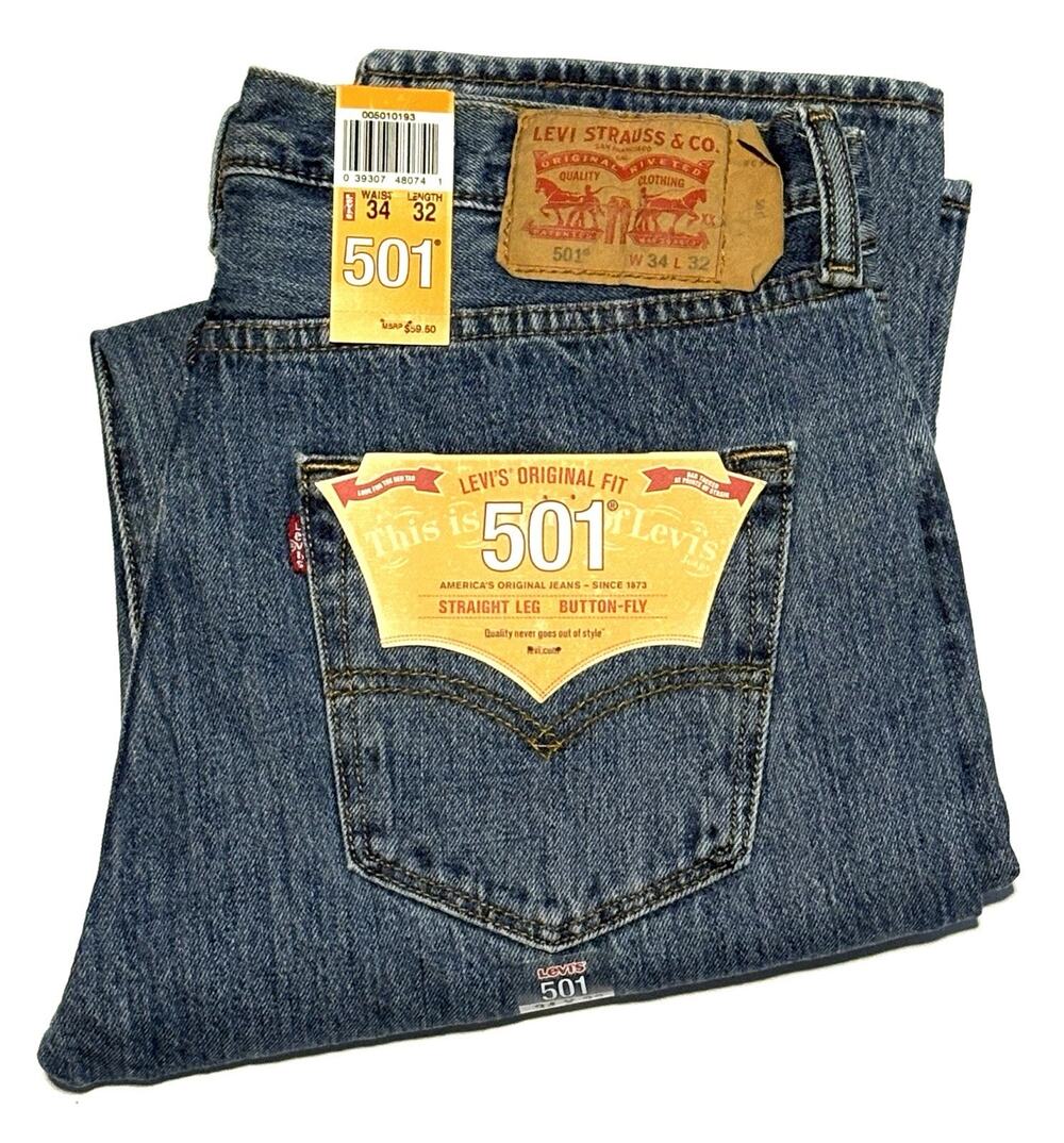 Levis 501 Original Fit Mens Straight Leg 34X32 BlueJeans Button Fly Medium Wash